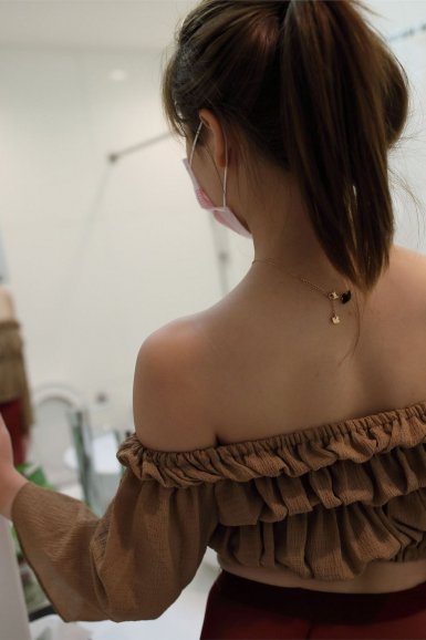 【华体网站登录入口】怕感冒裹五层衣服三岁幼童热到昏厥